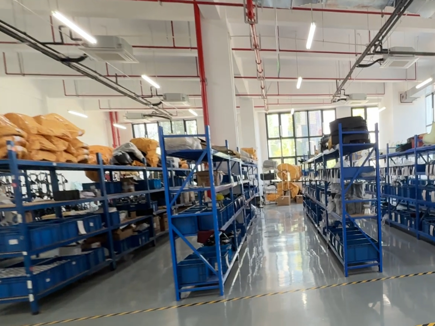 Centros de distribución de servicios posventa de karting